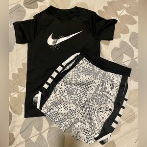 Boys Nike Dri-Fit Shirt/Short Set